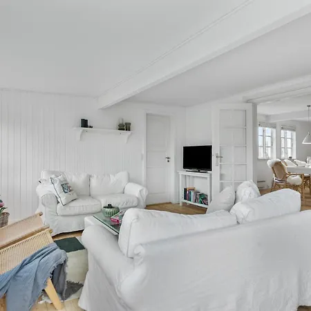 3 Bedroom Awesome In Holiday home Hornbaek