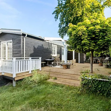 3 Bedroom Awesome In * Hornbaek