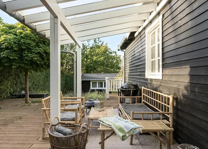 3 Bedroom Awesome In *